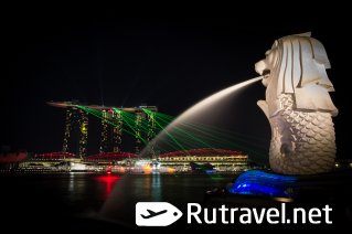 Лазерное шоу в Сингапуре