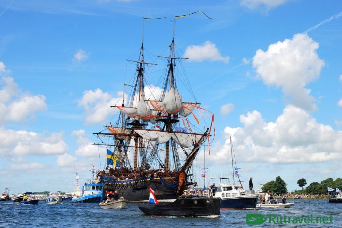 Фотографии кораблей из Амстердама - хочется уплыть на них в путешествие