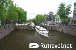 Канал Зингель в Амстердаме